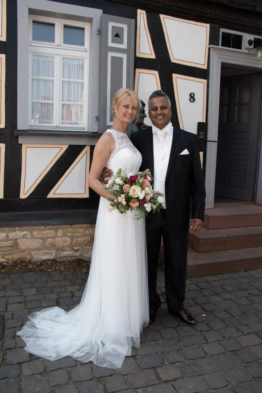 Glückliche Braut: Manu in Bianco Evento