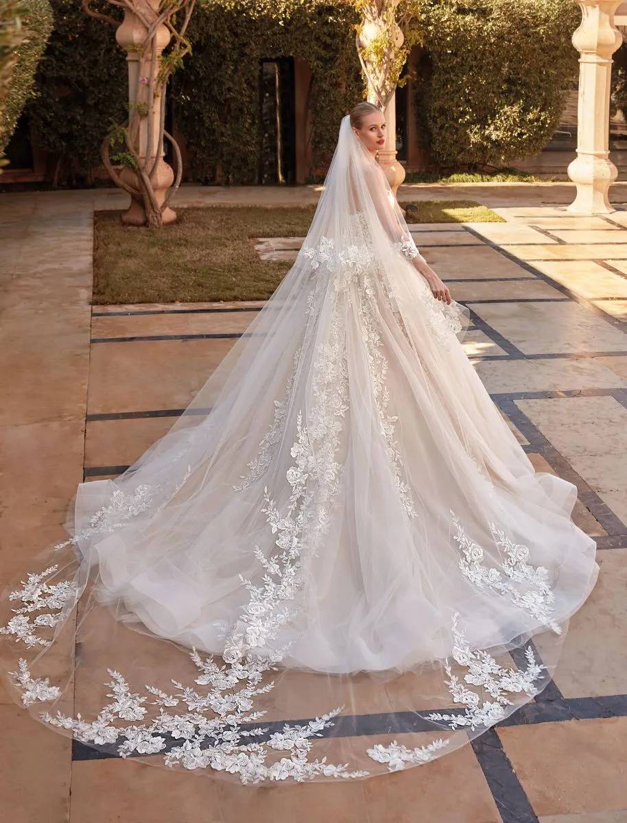Brautkleid Luxusbraut: Ball Gown Princess Lace White