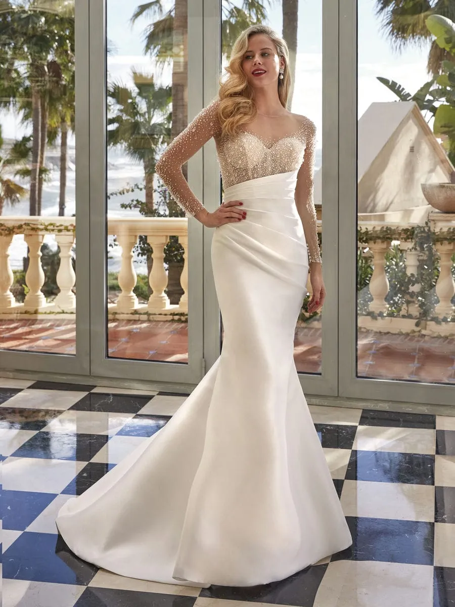 Brautkleid Luxusbraut: Glam Flared Illusion Long Sleeves Sweetheart