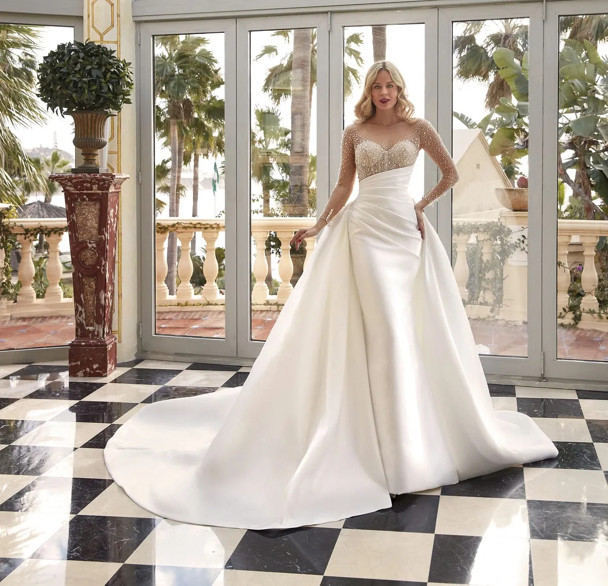 Brautkleid Luxusbraut: Glam Flared With Skirt Ivory Mikado Beading Tulle