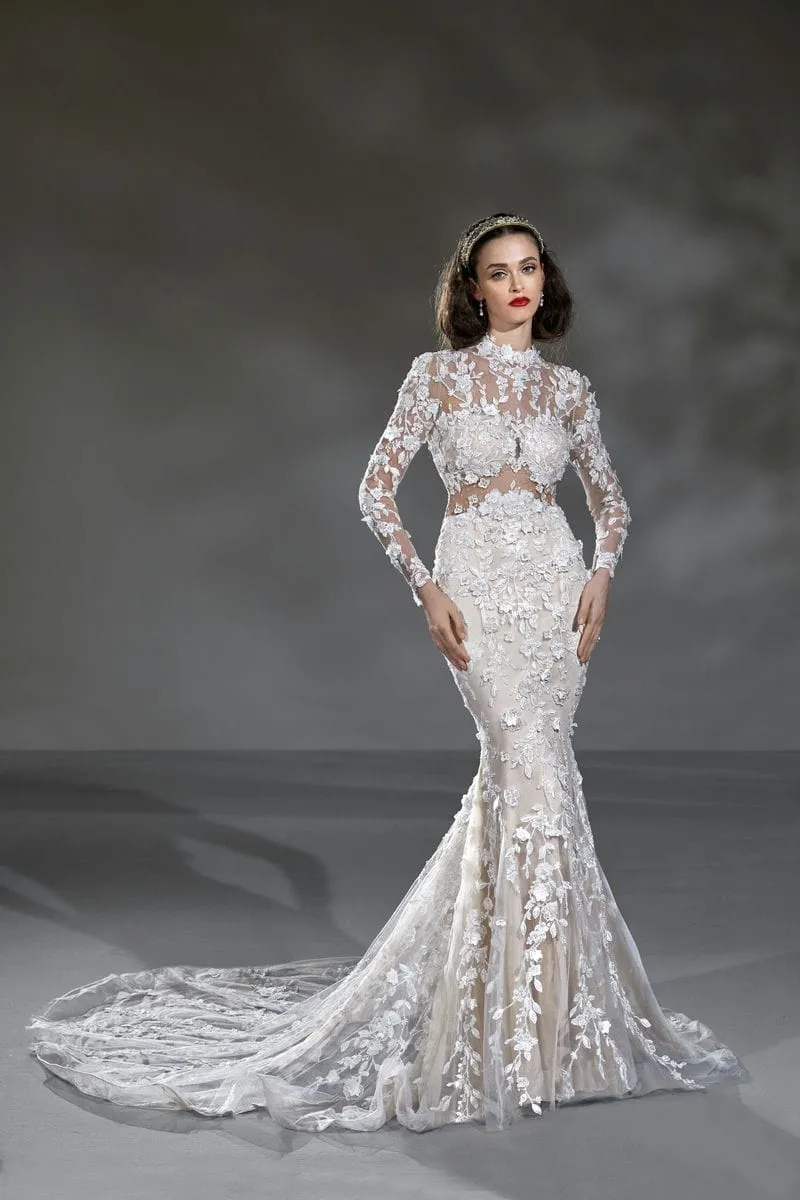Brautkleid Luxusbraut: Glam Romantic Bride Flared Ivory Nude Natural Long Sleeves High Neck
