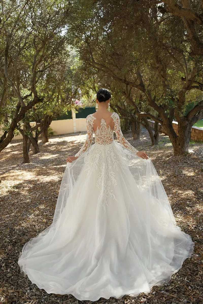 Brautkleid Luxusbraut: Romantic A Linie Long Sleeve Beading Lace Tulle