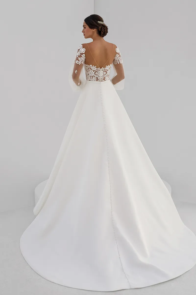 Brautkleid Mix and Match: Glam Romantic A Linie Body And Skirt Ivory Lace Satin Long Sleeves
