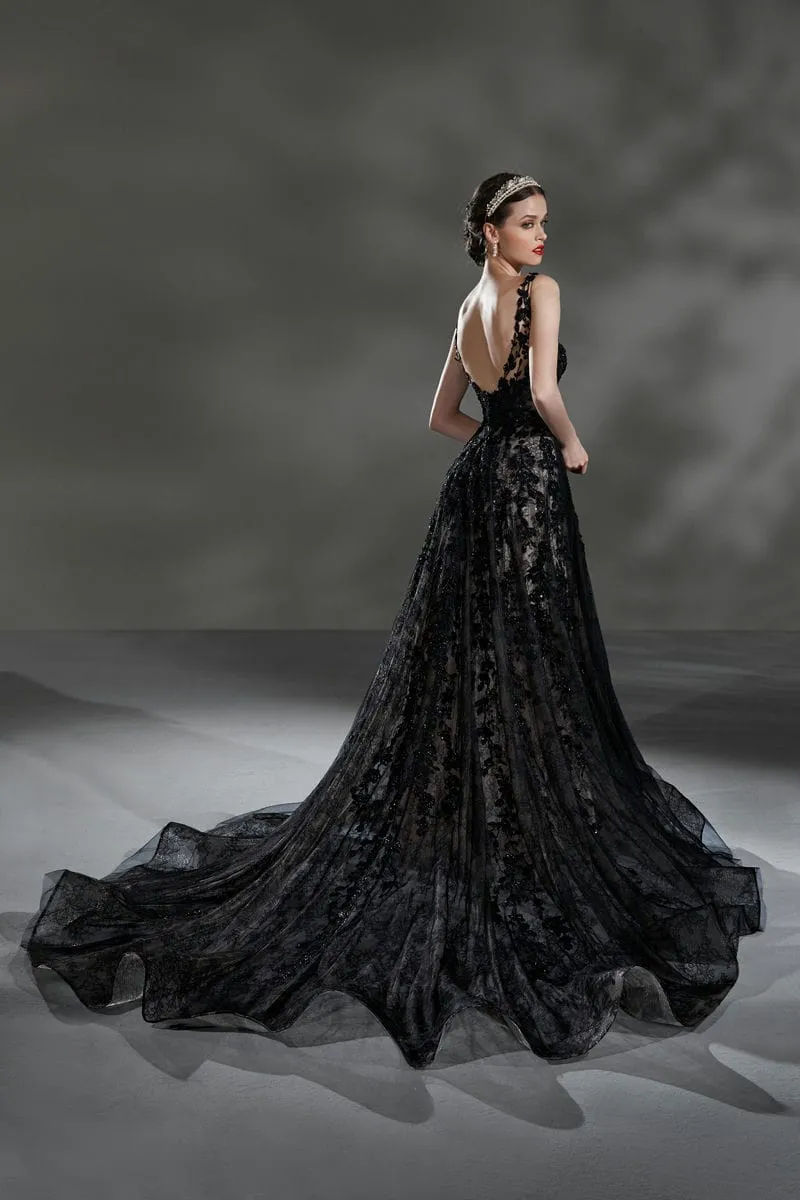 Schwarzes Brautkleid: Glam Princess Beading Lace Black Natural Back View