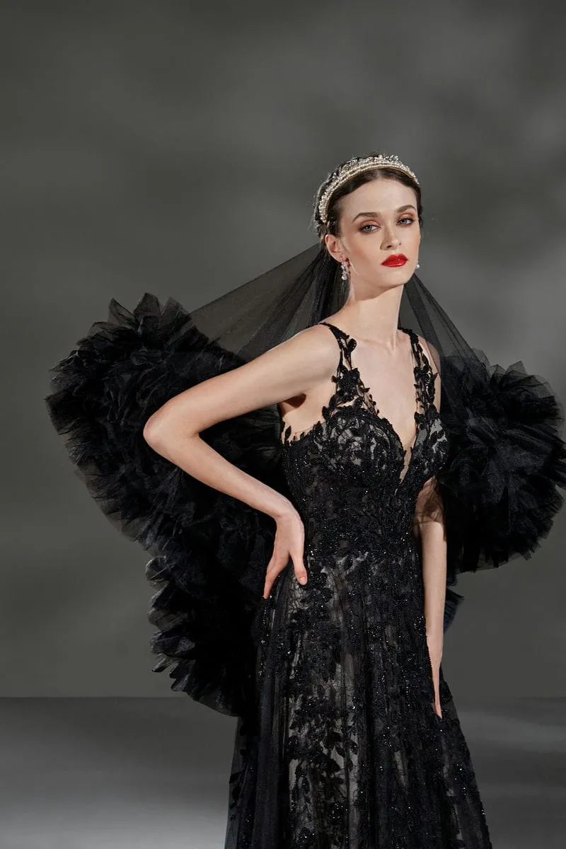 Schwarzes Brautkleid: Glam Princess Black Sheer Beading Lace