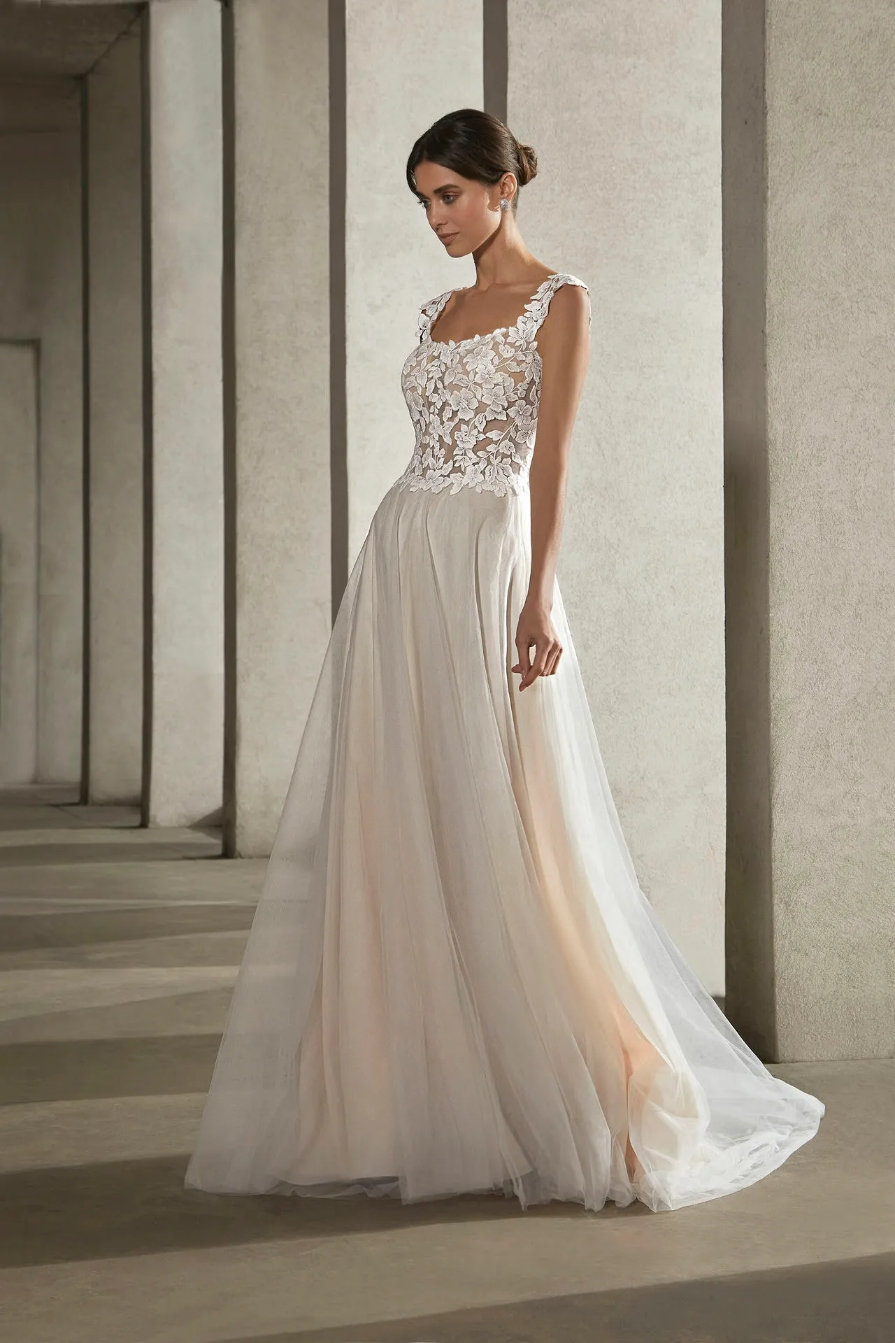 Standesamtkleid: A Linie Romantic Ivory Nude