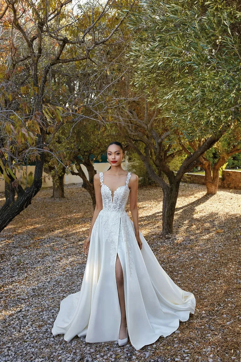 Standesamtkleid: A Linie Satin Lace Slit