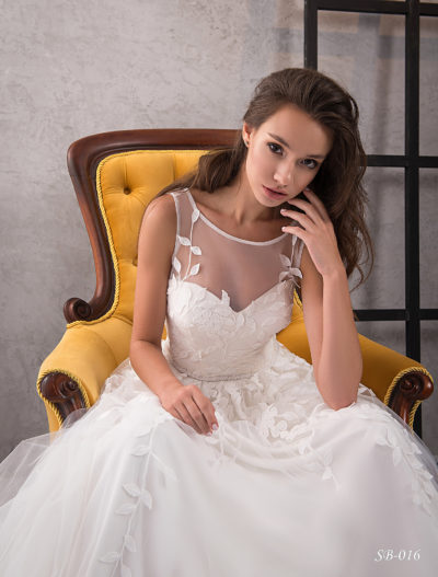 Inspiration 2019 Brautkleid SB 016 3 Brautmode Nauheim