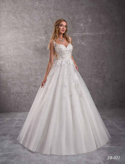 Inspiration 2019 Brautkleid SB 021 1 Brautmode Nauheim