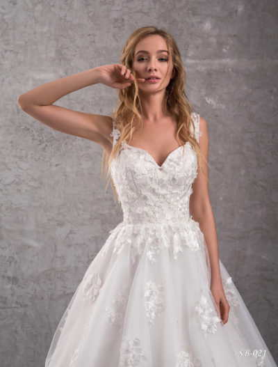 Inspiration 2019 Brautkleid SB 021 2 Brautmode Nauheim