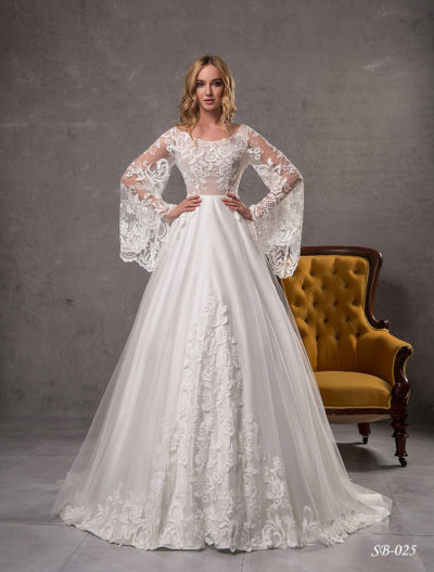 Inspiration 2019 Brautkleid SB 025 1 Brautmode Nauheim