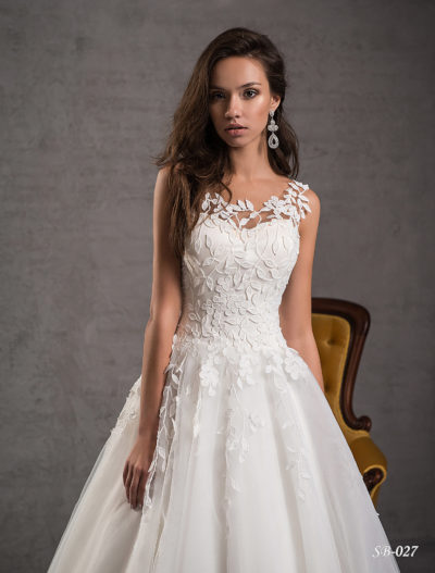 Inspiration 2019 Brautkleid SB 027 2 Brautmode Nauheim