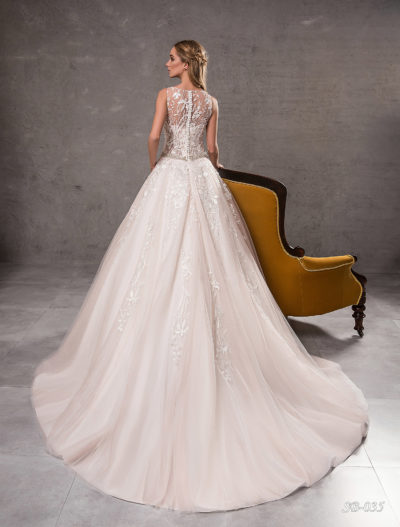 Inspiration 2019 Brautkleid SB 035 3 Brautmode Nauheim