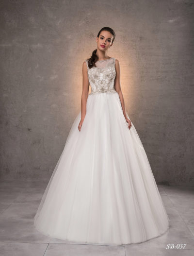 Inspiration 2019 Brautkleid SB 037 1 Brautmode Nauheim