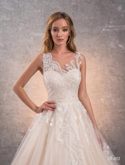 Inspiration 2019 Brautkleid SB 052 2 Brautmode Nauheim