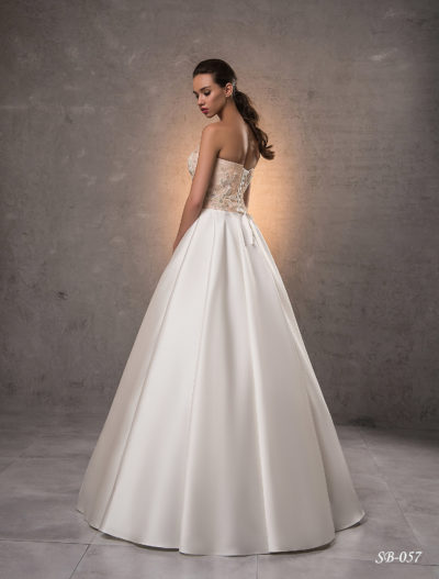 Inspiration 2019 Brautkleid SB 057 3 Brautmode Nauheim