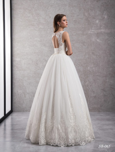 Inspiration 2019 Brautkleid SB 065 3 Brautmode Nauheim