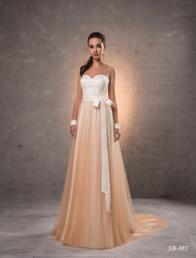 Inspiration 2019 Brautkleid SB 081 1 Brautmode Nauheim