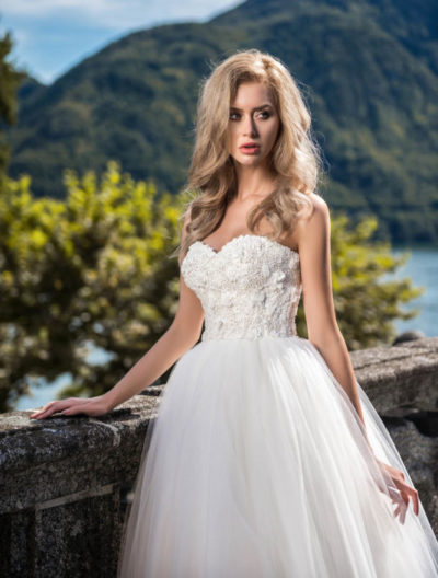 Love Story 2019 Brautkleid C G 002 2Brautmode Nauheim