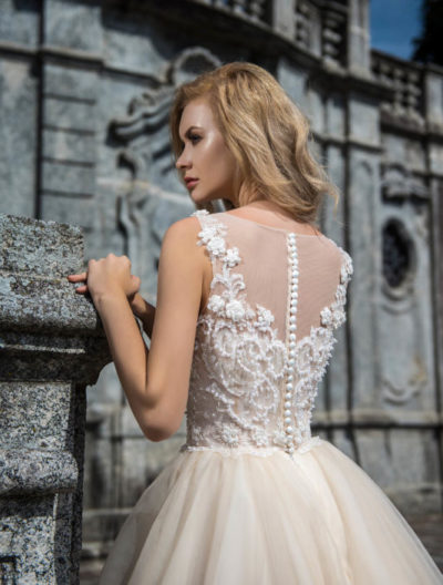 Love Story 2019 Brautkleid C G 014 4Brautmode Nauheim