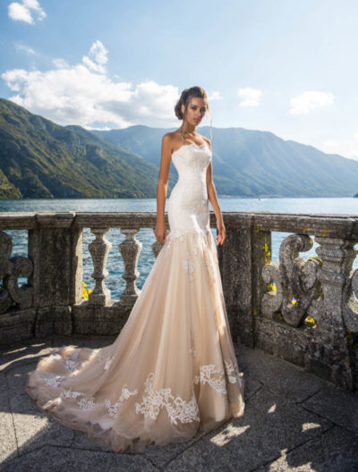 Love Story 2019 Brautkleid C G 019 1Brautmode Nauheim