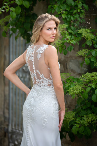 Amera Vera Kollektion 2020 Ivory Brautkleid Addison B2040 4 Brautmode Nauheim