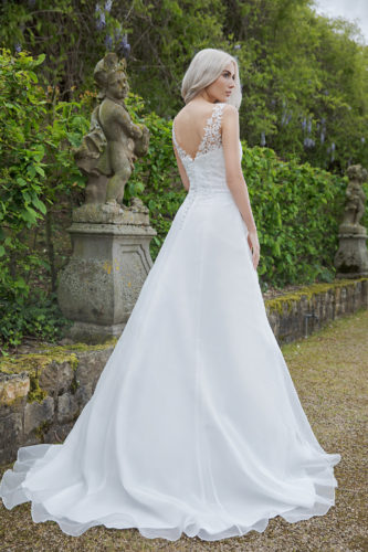 AnnAngelex Kollektion 2020 Ivory Brautkleid Bromia B2081 1 Brautmode Nauheim