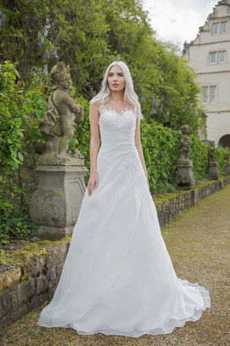 AnnAngelex Kollektion 2020 Ivory Brautkleid Bromia B2081 2 Brautmode Nauheim