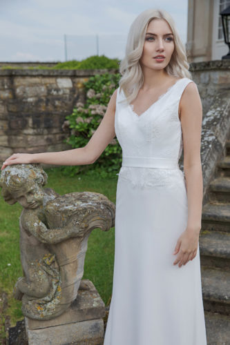 Langes Standesamtkleid Ivory Kollektion 2020 A7205 3 Brautmode Nauheim