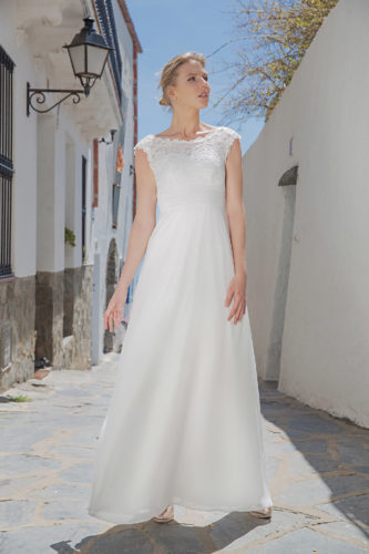 Langes Standesamtkleid Ivory Kollektion 2020 A7227 7 Brautmode Nauheim