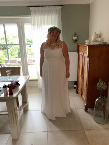 Kerstin Standesamtkleid von Miss Germany