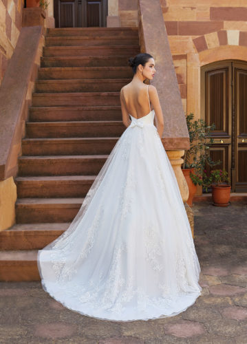 Cosmobella 2021 Brautkleid 8055 COV116 4 Brautmode Nauheim