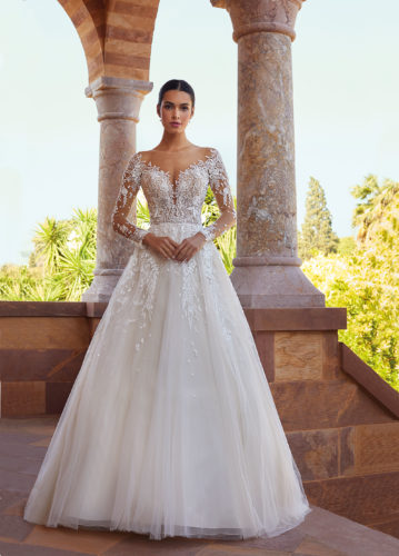 Cosmobella 2021 Brautkleid 8070 COV124 Brautmode Nauheim