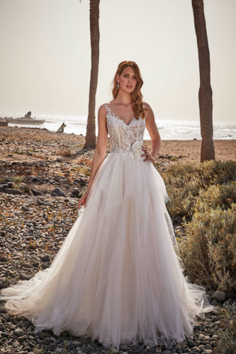 Diane Legrand 2021 Hochzeitskleid 7757 96A6090 Brautmode Nauheim
