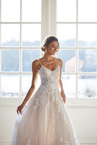 Lisa Donetti 2021 Hochzeitskleid 50443 96A0115 Brautmode Nauheim