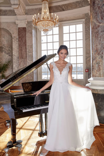 Lisa Donetti 2021 Hochzeitskleid 50452 96A9628 Brautmode Nauheim